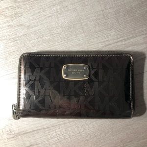 michael kors wallet